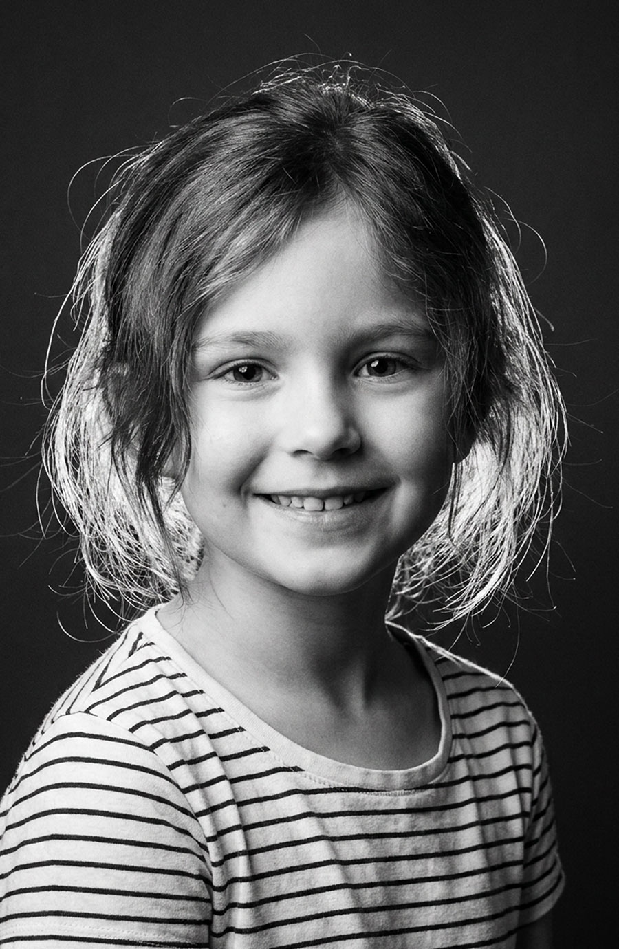 Portrait d'élève en noir et blanc